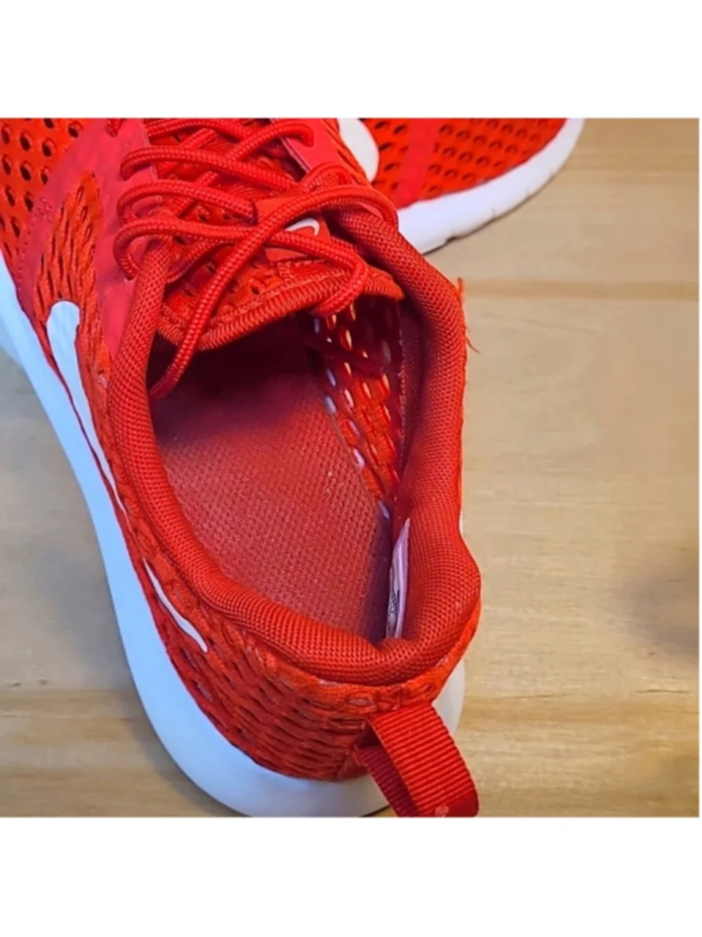 Nike Roshe One Mesh Red Flight Athletic Shoes Size 5.5Y/7 Womens 705485-601
